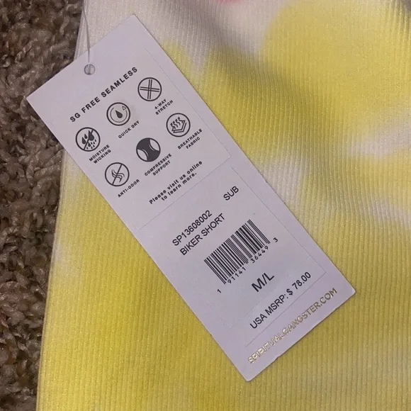 high waisted tie dye ribbed seamless biker shorts in sunny day swirl - Picture 4 of 7